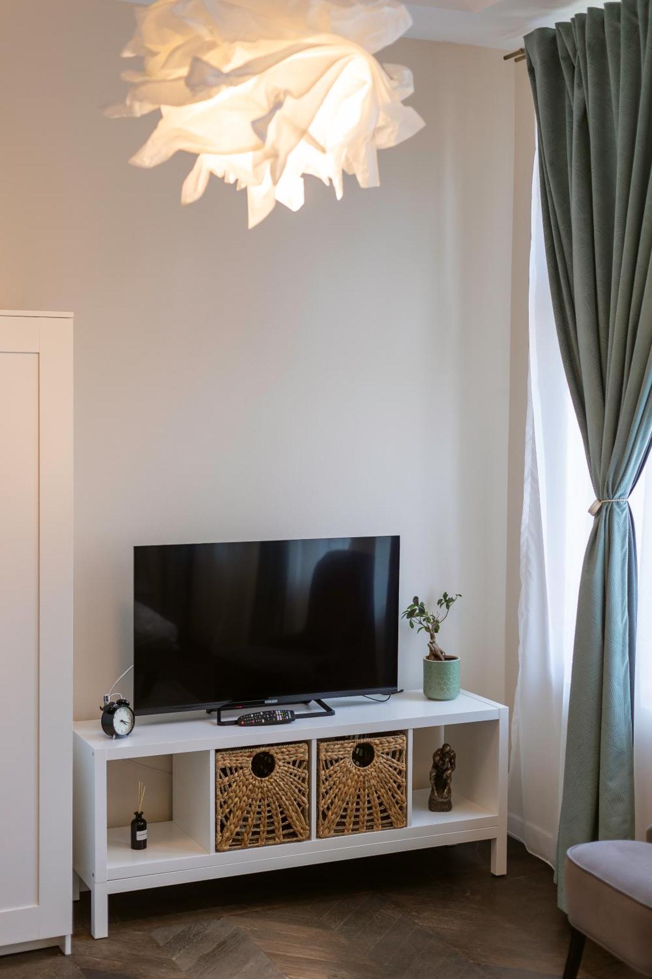 Central Charm - 2Br Apartment ทิมิชัวรา ภายนอก รูปภาพ