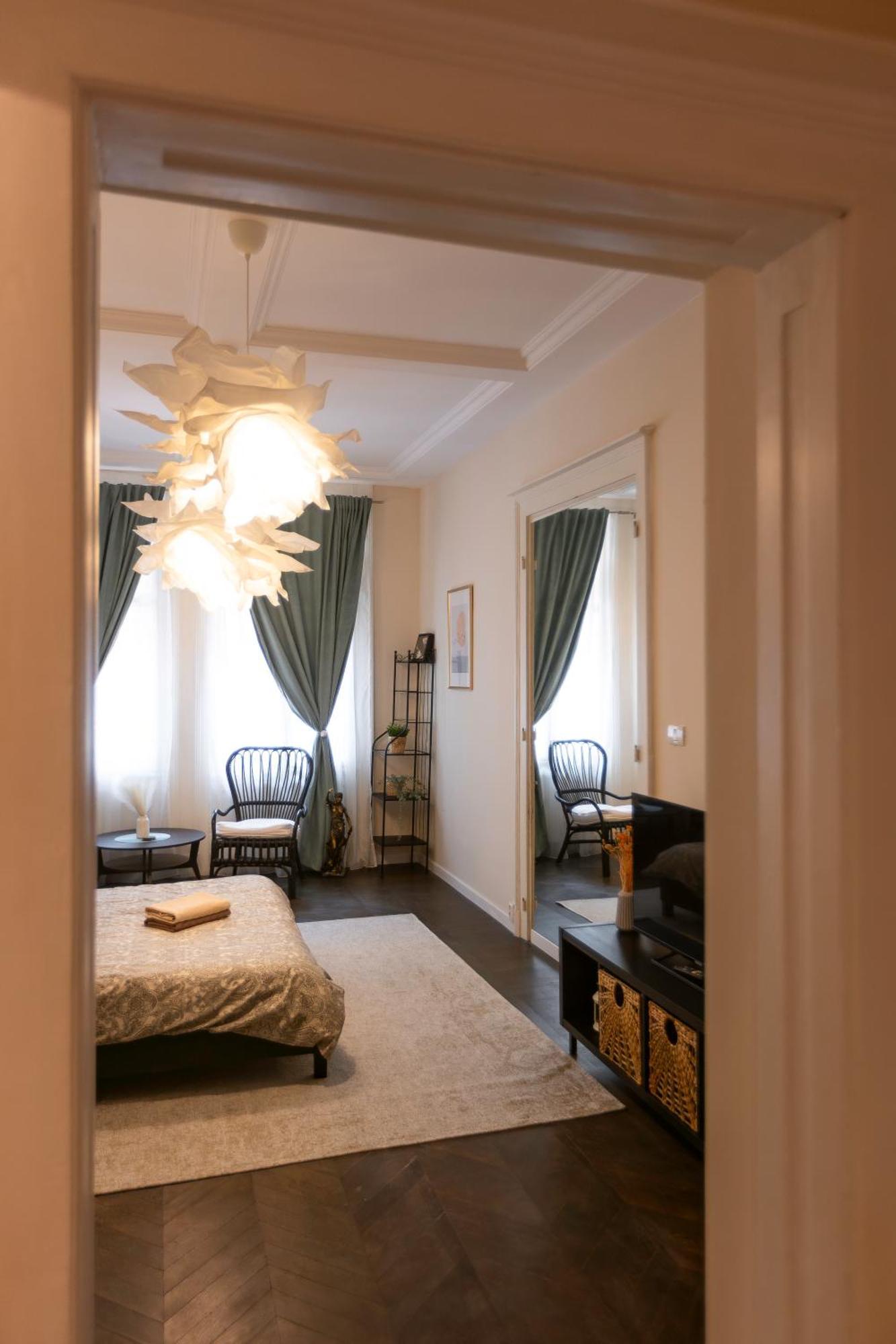 Central Charm - 2Br Apartment ทิมิชัวรา ภายนอก รูปภาพ