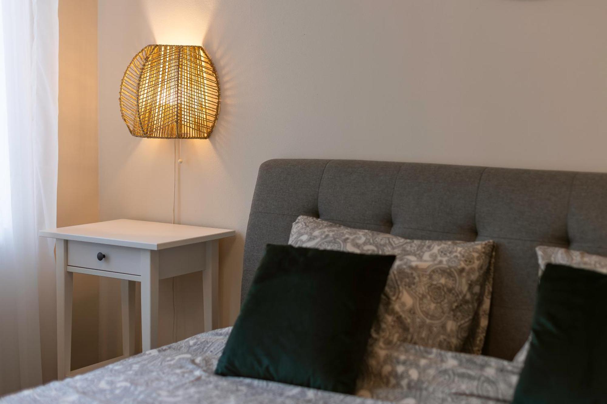 Central Charm - 2Br Apartment ทิมิชัวรา ภายนอก รูปภาพ
